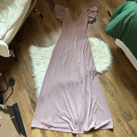 BIRDY GREY Hannah Flutter Sleeve Dress In Dark Mauve With Slit - Picture 2 of 4